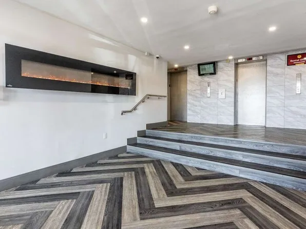 Lafayette Apartments