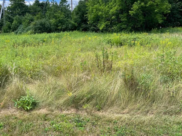 8 Meadowrue Drive, Augusta, ME 04330