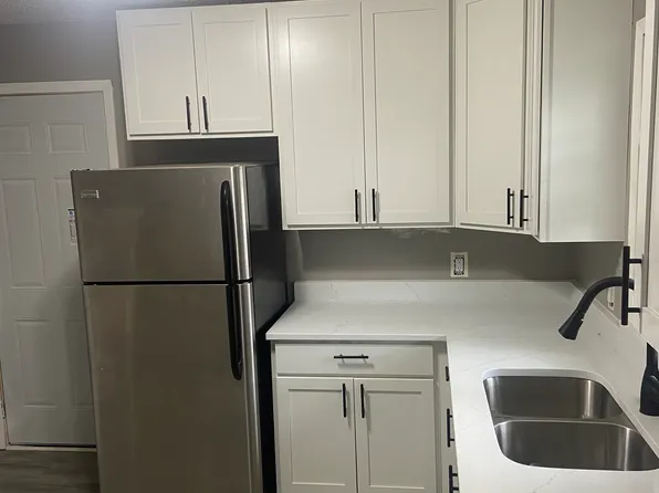 332 Quincy St NE #334, Minneapolis, MN 55413