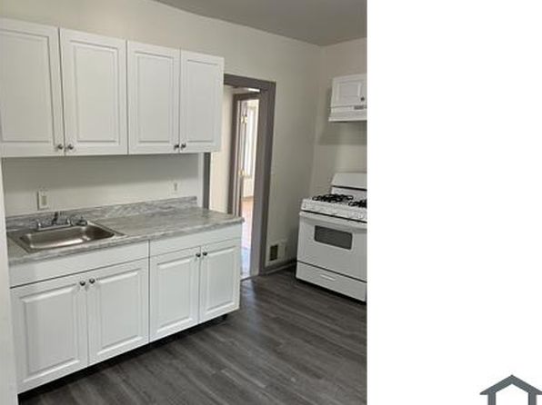 219 Martin St #2