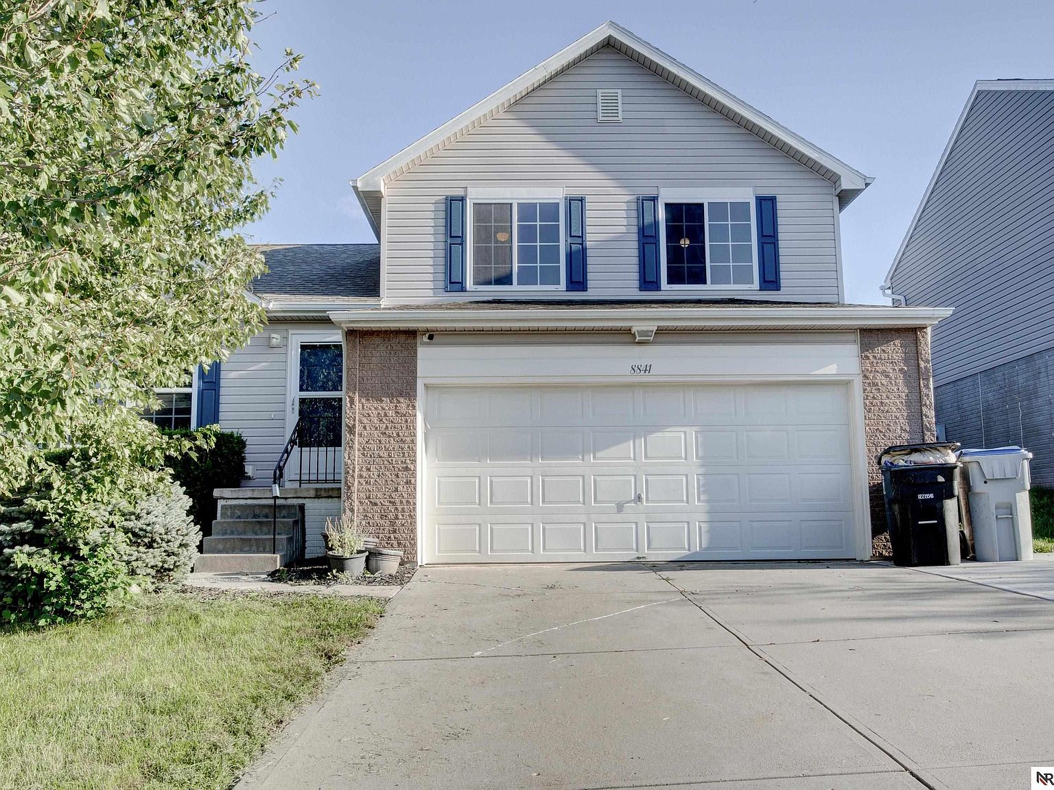8841 Quest St, Omaha, NE 68122 | Zillow