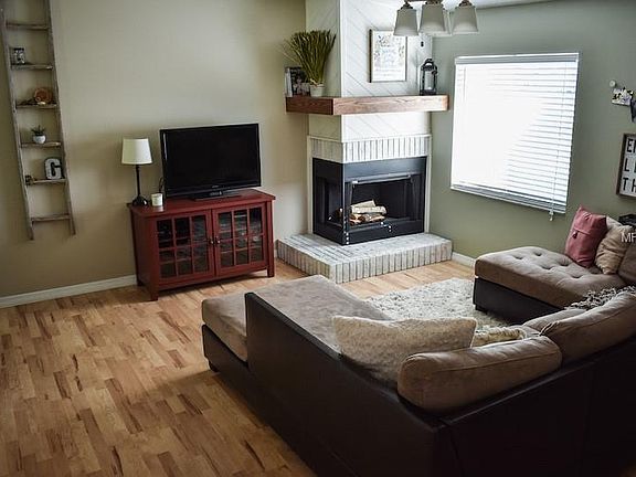 3rd image of 628 Grovewood Ave