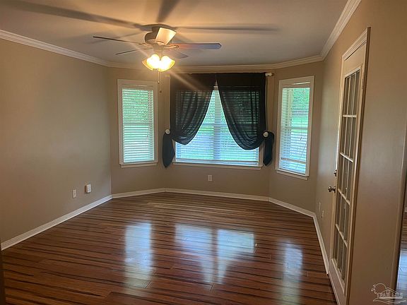 5th image of 4508 Baybrook Dr