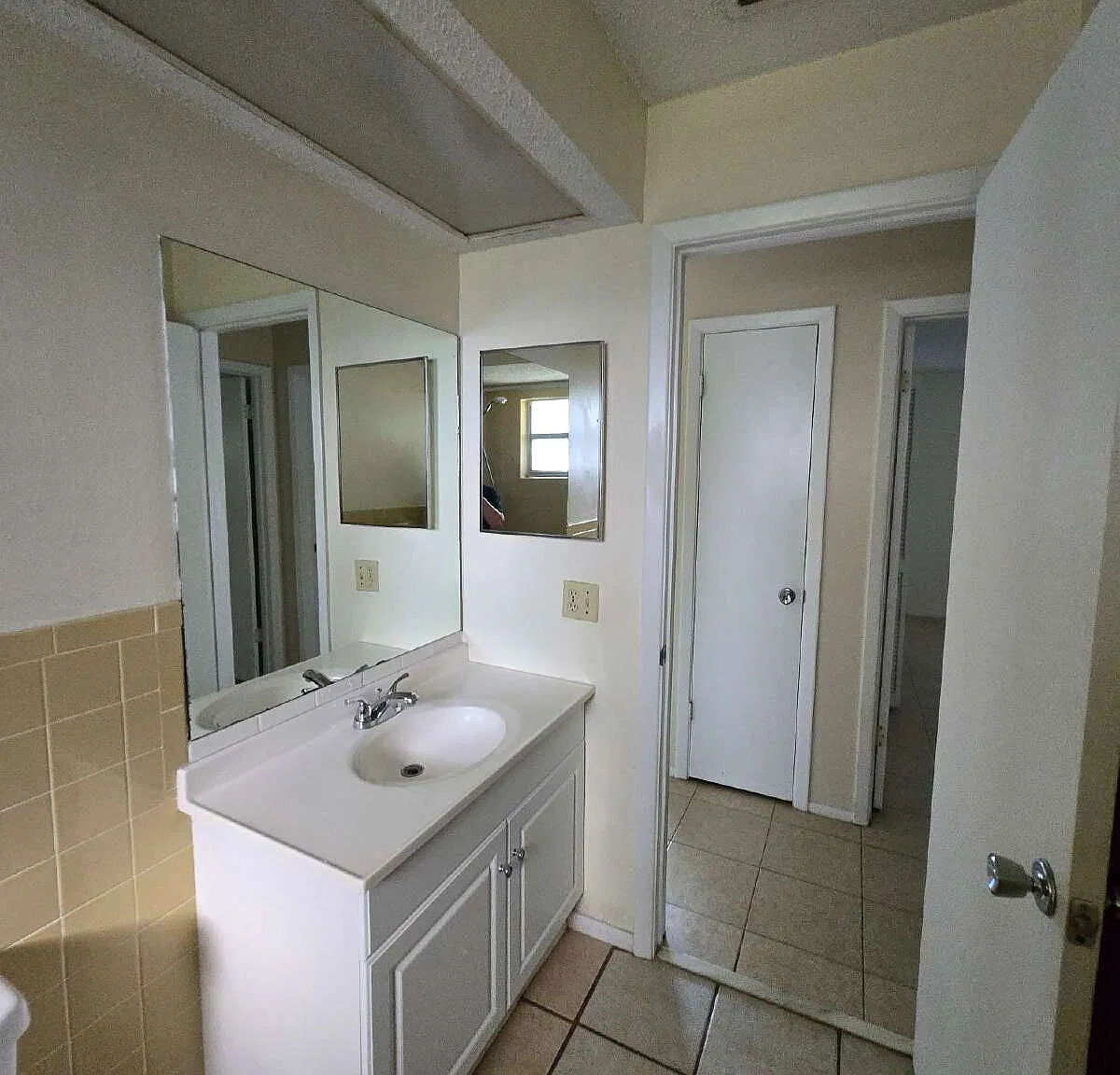 2 bed, 2.0 bath, $1,600 — Photo 1