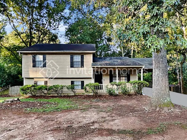 1368 Fairview Trl, Lawrenceville, GA 30043