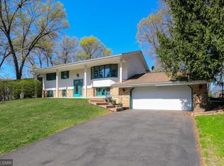 1564 21st Ave NW, New Brighton, MN 55112