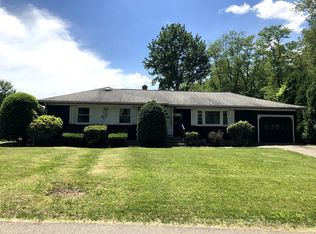 184 Knollwood St, Springfield, MA 01104