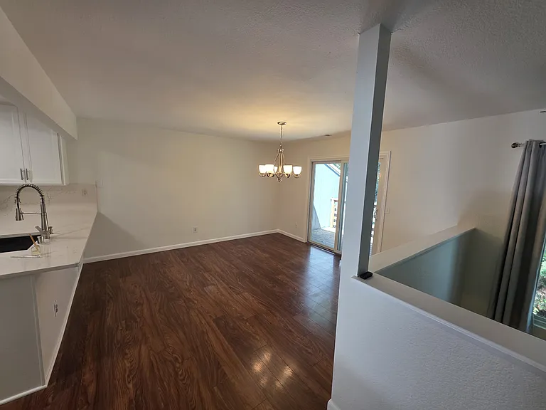 1884 Sally Creek Cir — Photo 17