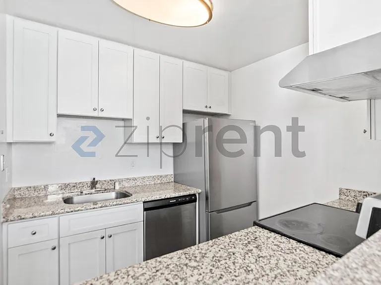 1700 Laguna St #G — Photo 12