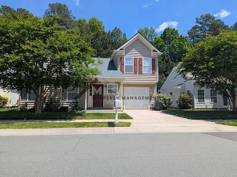 1327 Fairmont St — Photo 17
