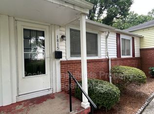 1815 Mimosa Dr, Greensboro, NC 27403