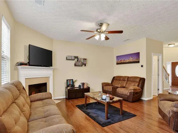 5556 Cascade Run S, Atlanta, GA 30336