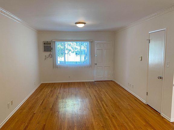 3rd image of 3251 Cardiff Ave #6