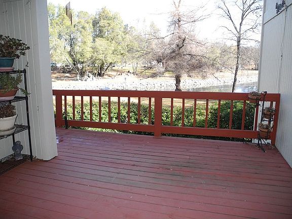 Covered Deck - Beautiful Cameron Park Lake View