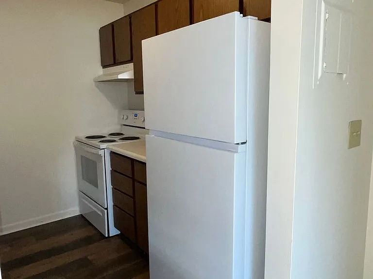3010 W Omaha St — Photo 8