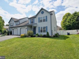 22 Ontario Dr, Sinking Spring, PA 19608