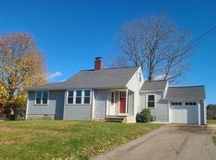 976 N Woodstock Rd, Southbridge, MA 01550