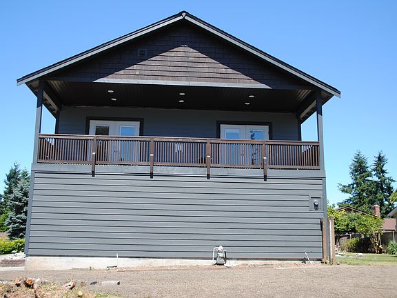 2nd image of 1315 Coral Dr