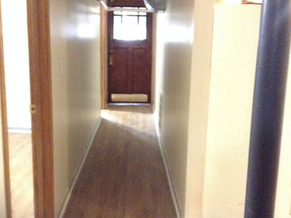 2nd image of 9144 S Laflin St #G