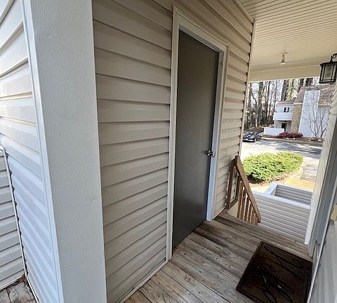 2nd image of 130 Manhattan Ct #130