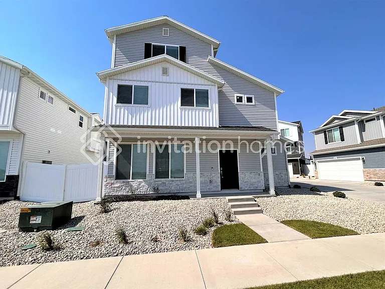 461 E Kanab Creek Dr — Photo 1