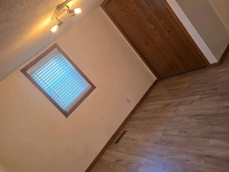 603 N Boxelder St — Photo 11