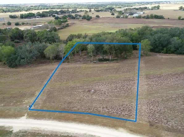511 County Road 362 Lot 2, Shiner, TX 77984