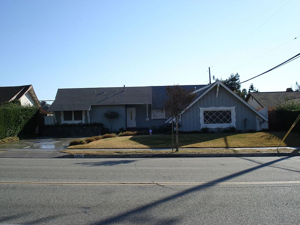 1st image of 1602 E Merced Ave