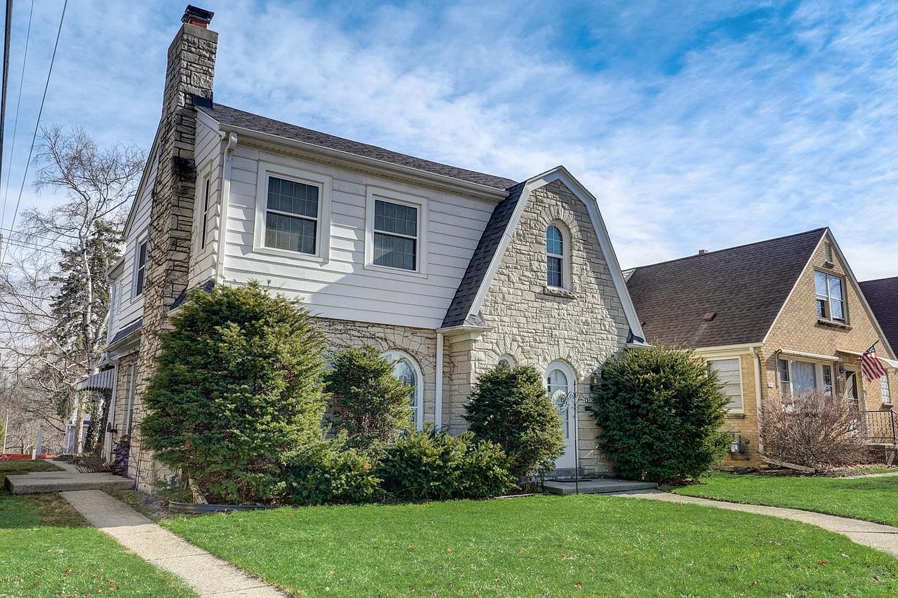 5813 West Fillmore DRIVE #5815, Milwaukee, WI 53219 | Zillow