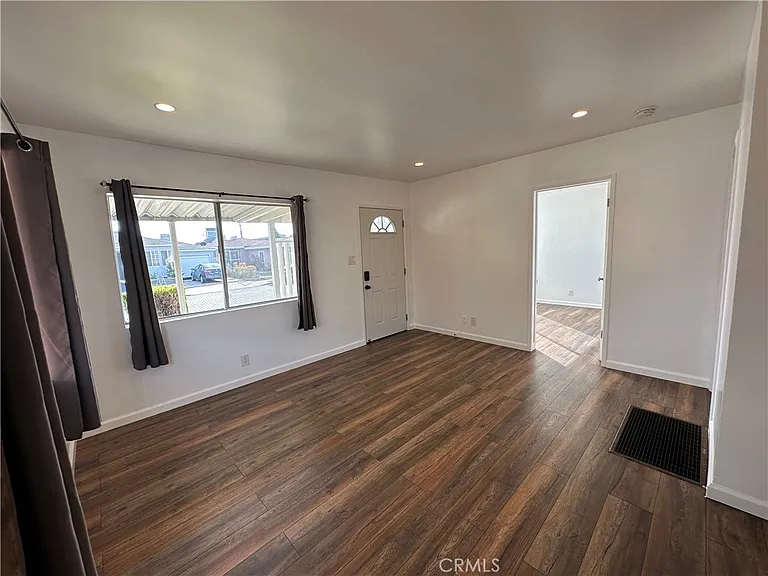 4587 W 142nd St — Photo 5