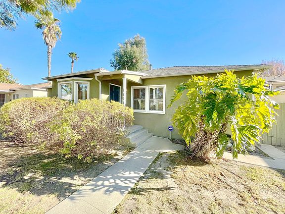 3rd image of 11914 Ocean Park Blvd #1