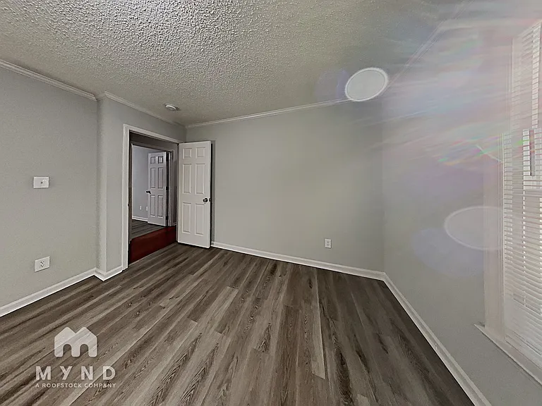 5716 Lambrook Ct — Photo 15