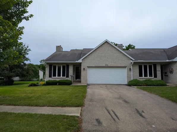 500 Countryside Ln, Dixon, IL 61021
