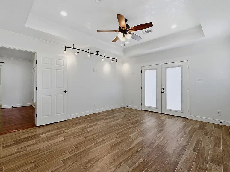 1320 Woodvine Dr — Photo 19