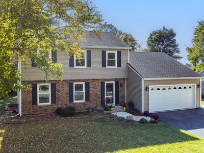 1533 Banbury Ave, Saint Charles, IL, 60174