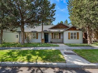 20625 Cherry Tree Ln, Bend, OR 97702