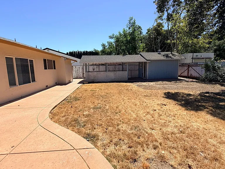 5308 Lightwood Dr — Photo 21