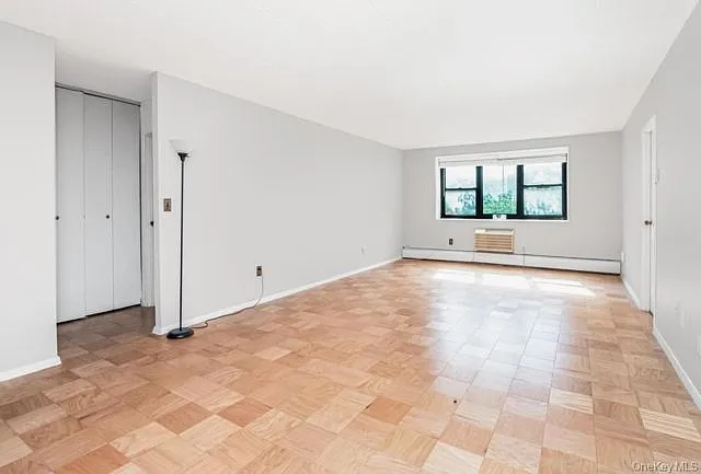 1085 Warburton Ave #114 — Photo 6