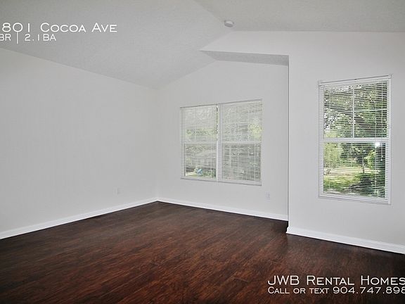 5th image of 8801 Cocoa Ave