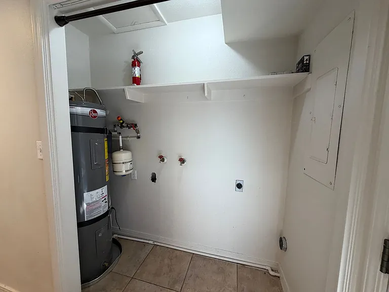 696 N 600 W #A — Photo 11