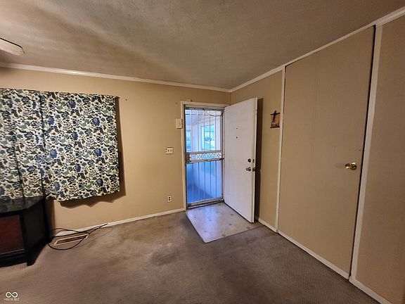 4th image of 3961 N Vinewood Ave