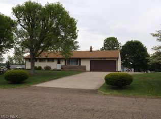 3838 Teakwood St NE, Canton, OH