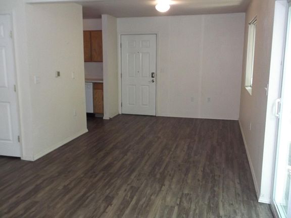 4th image of 888 N Almon St #2