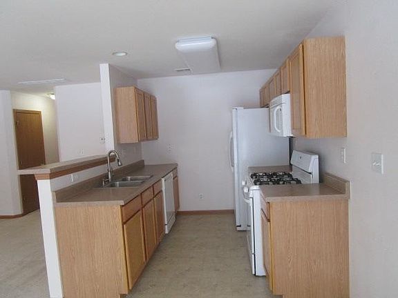 3rd image of 7629 Kissane Dr