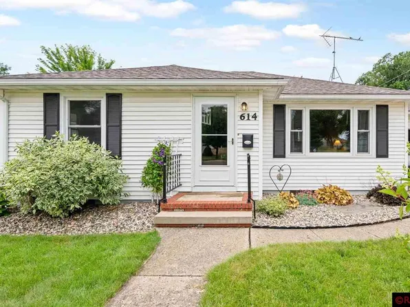 614 Highland Ave, Fairmont, MN 56031