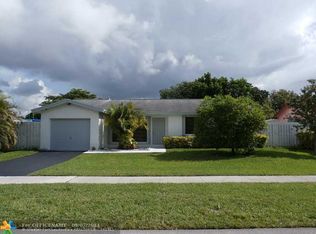 11821 NW 42nd St, Sunrise, FL 33323