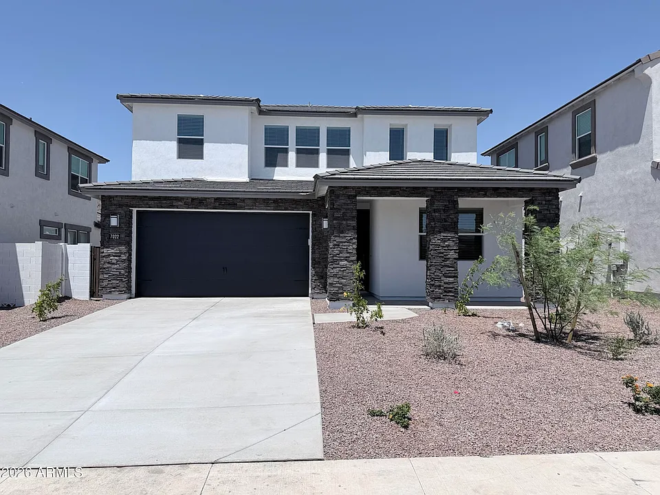 7022 W Pinnacle Vista Dr