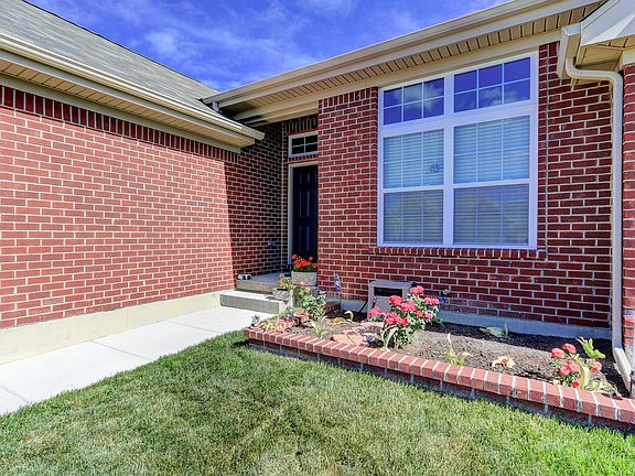 2nd image of 4251 Silver Oak Way
