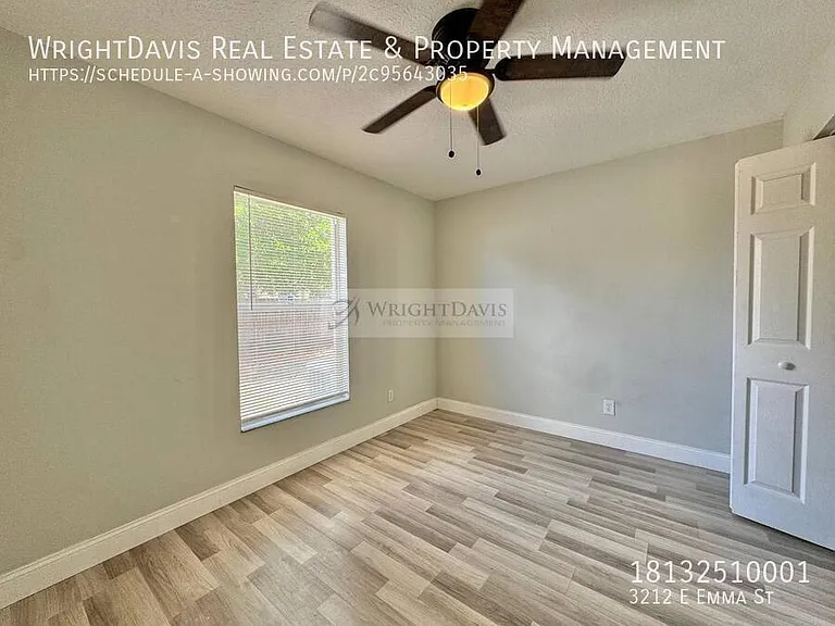 3212 E Emma St — Photo 26