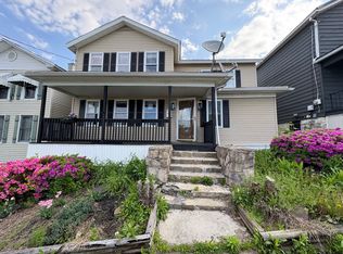 631 Maple St, Scranton, PA 18505